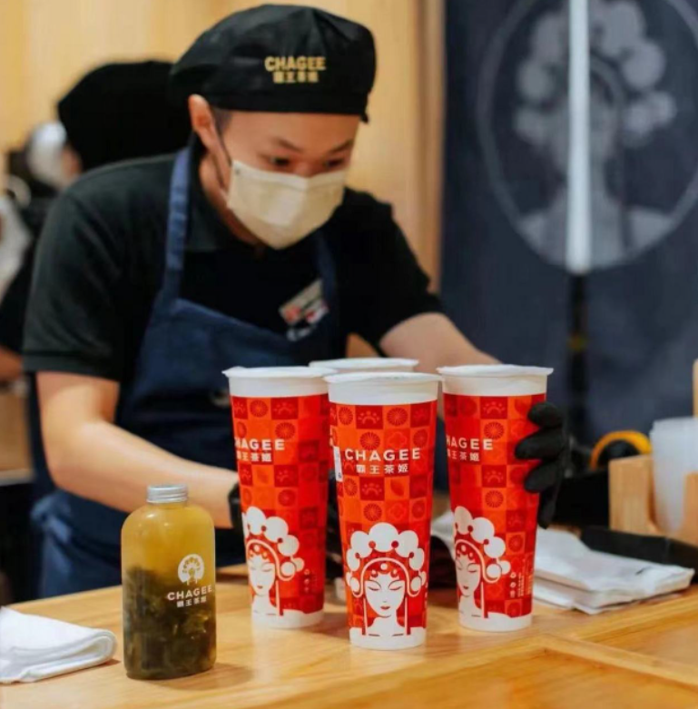 霸王茶姬上市后首份财报， 一季度海外市场总GMV增长85%，全球门店数达6681家