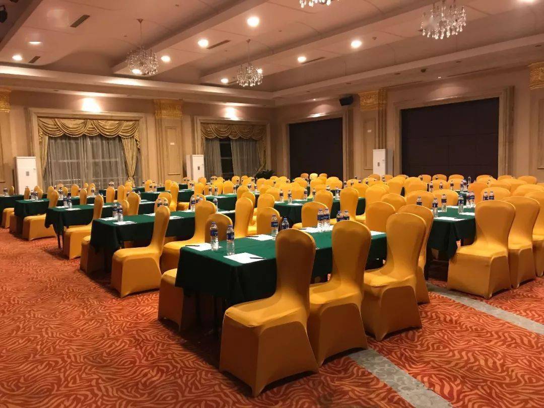 斯莱克：10月17日召开董事会会议