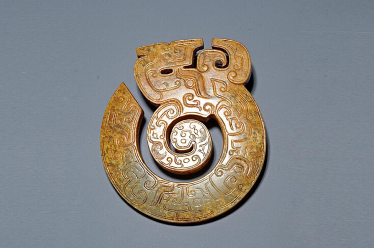 考古新发现：5000年前的良渚反山王陵或有“墓园”