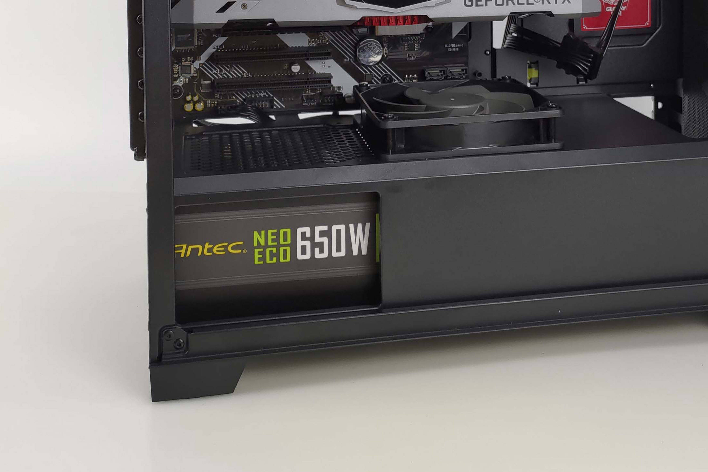 白云电器获得实用新型专利授权：“一种带有散热风道的低压成套开关设备”