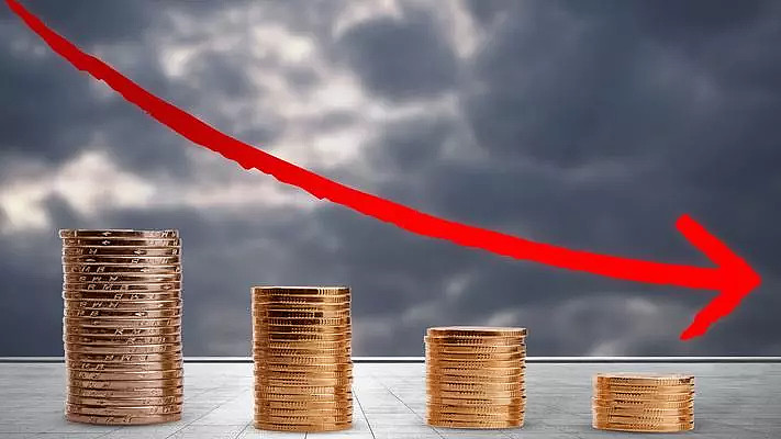 三 力 士：公司实控人的股份不存在司法冻结