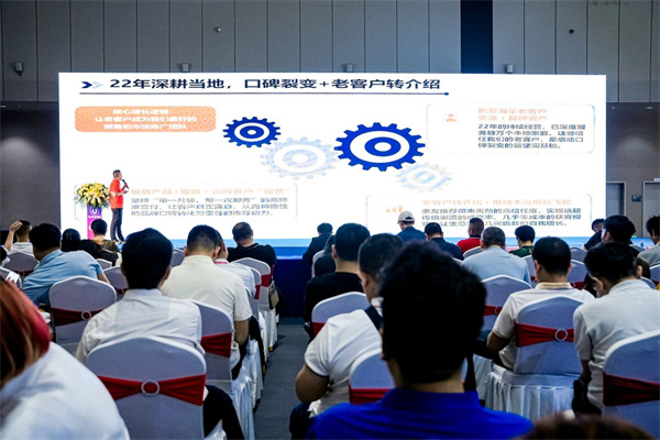 人保有温度,人保护你周全_电子陶瓷行业现状与发展趋势分析(2026年)