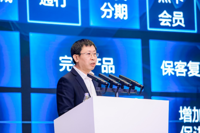 福田汽车获得发明专利授权:“混合动力汽车的散热风扇及其控制方法、电子设备和车辆”