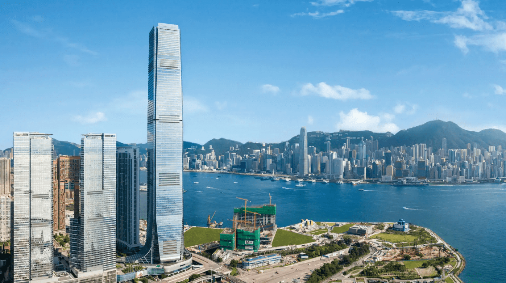 龙源电力业绩连降：风电主业增长乏力，超千亿负债下利息反噬利润