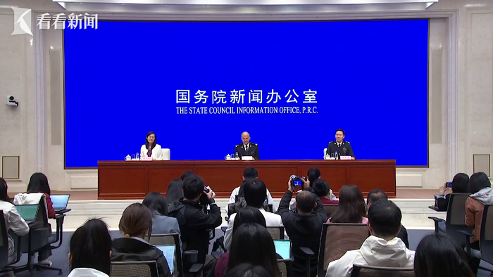 海关总署副署长王军会见加拿大食品检验署署长科查尔