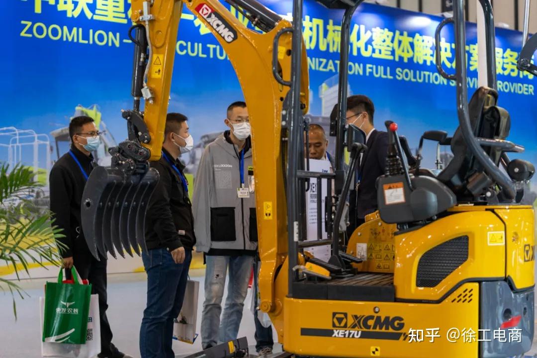 2026中国智能农机行业：从"卖铁牛"到"卖亩均产出保障"_保险有温度,人保车险